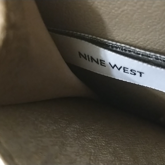 Nine West Crossbody - Picture 4 of 4